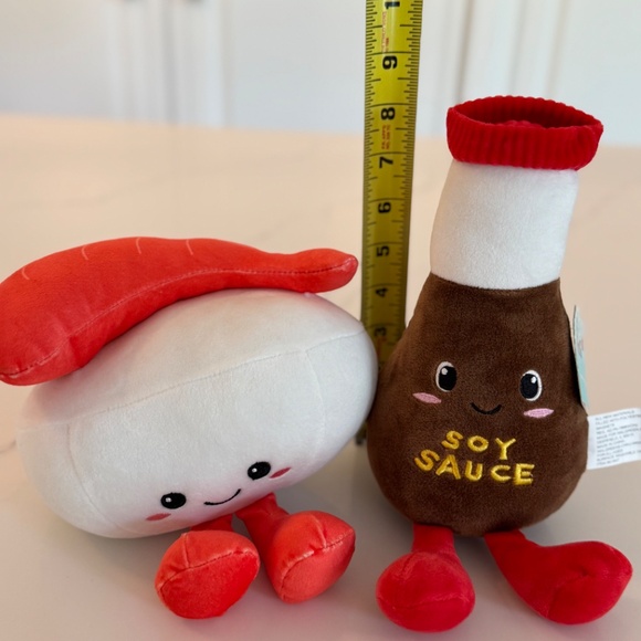 Hug Me Walgreens 2023 Sushi and Soy Sauce Bottle NWT Smoochy Pals Plush - Picture 7 of 7